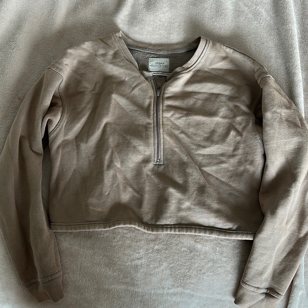 Urban Outfitters zip up crewneck
